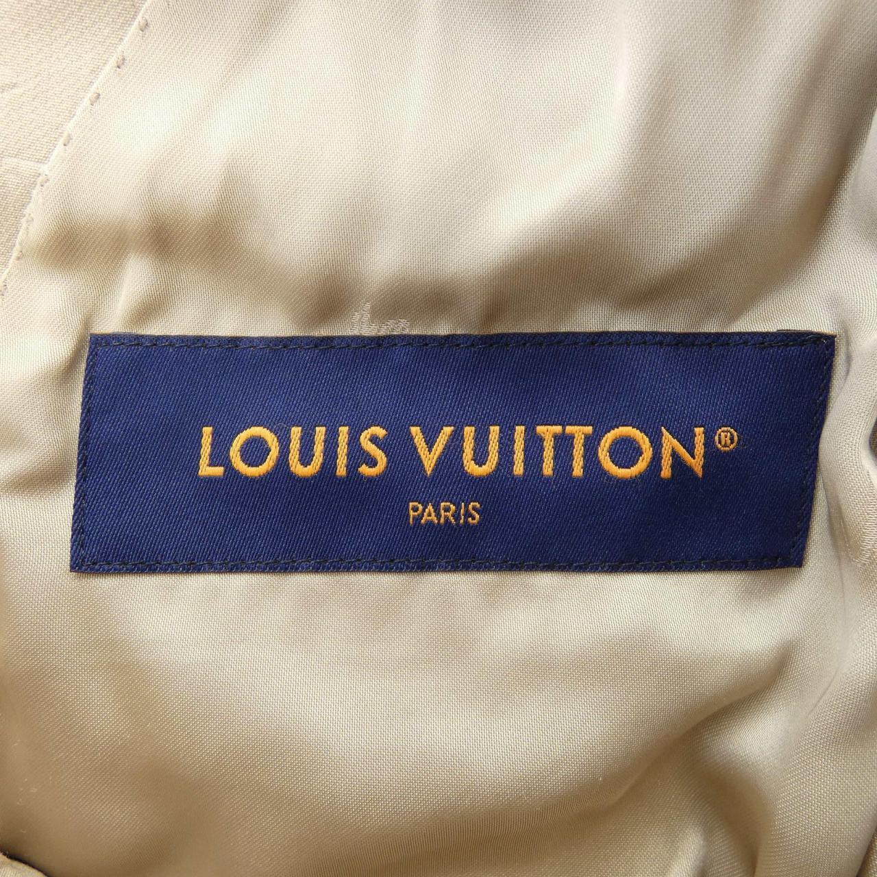 ルイヴィトン LOUIS VUITTON エンボスモノグラムシングルブレステッドジャケット HKJ42EZDC ジャケット