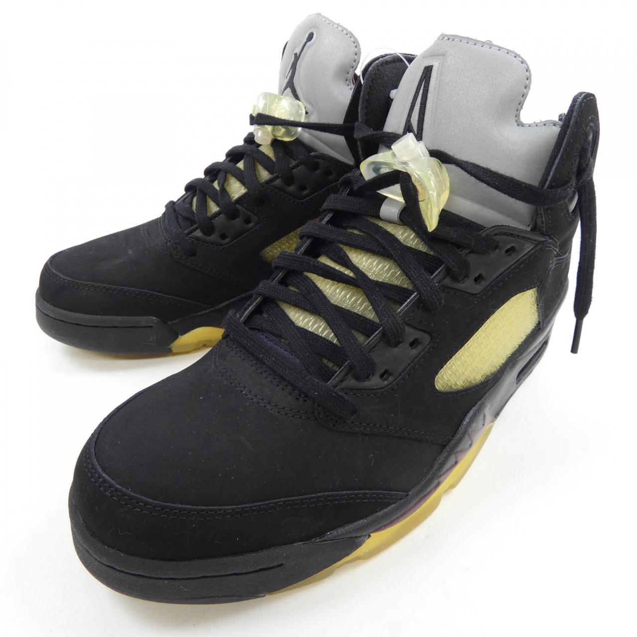 ナイキ NIKE スニーカー