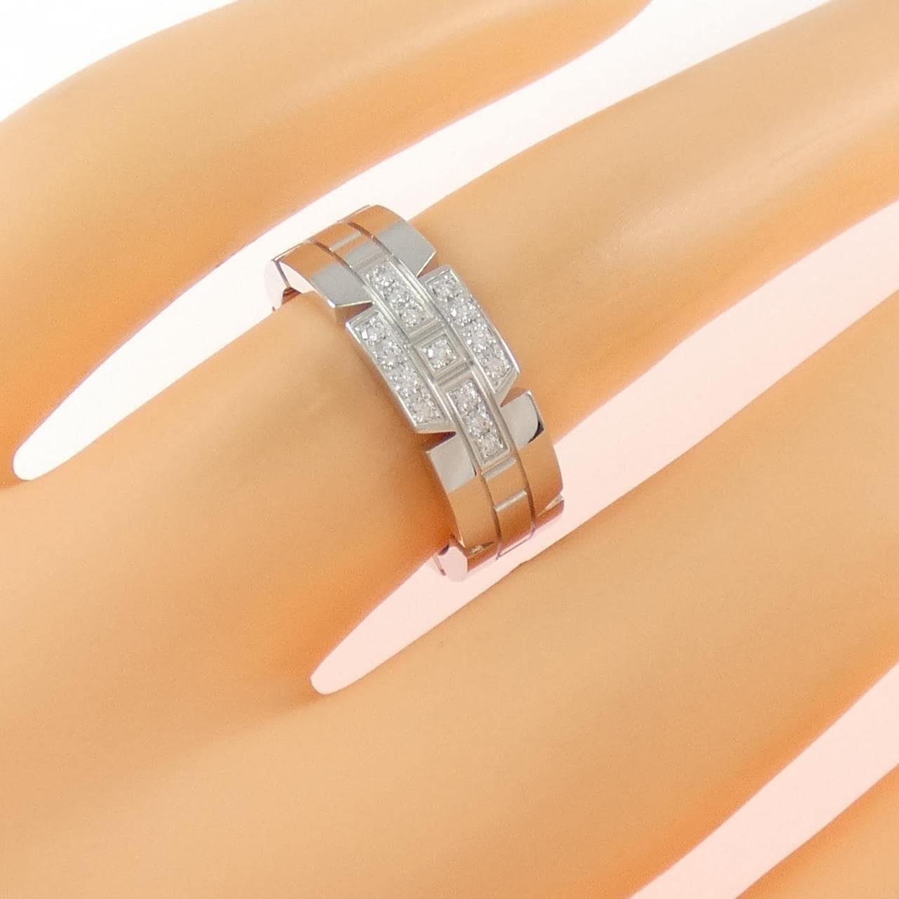 カルティエ タンクフランセーズ ハーフダイヤ リング