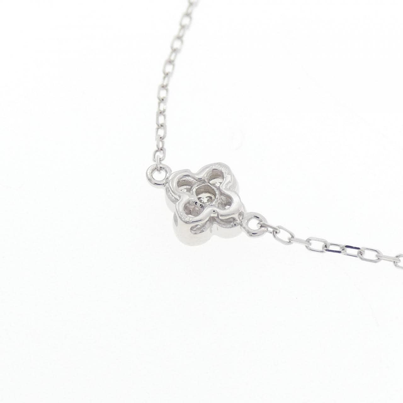 K18WG flower Diamond necklace 0.50CT