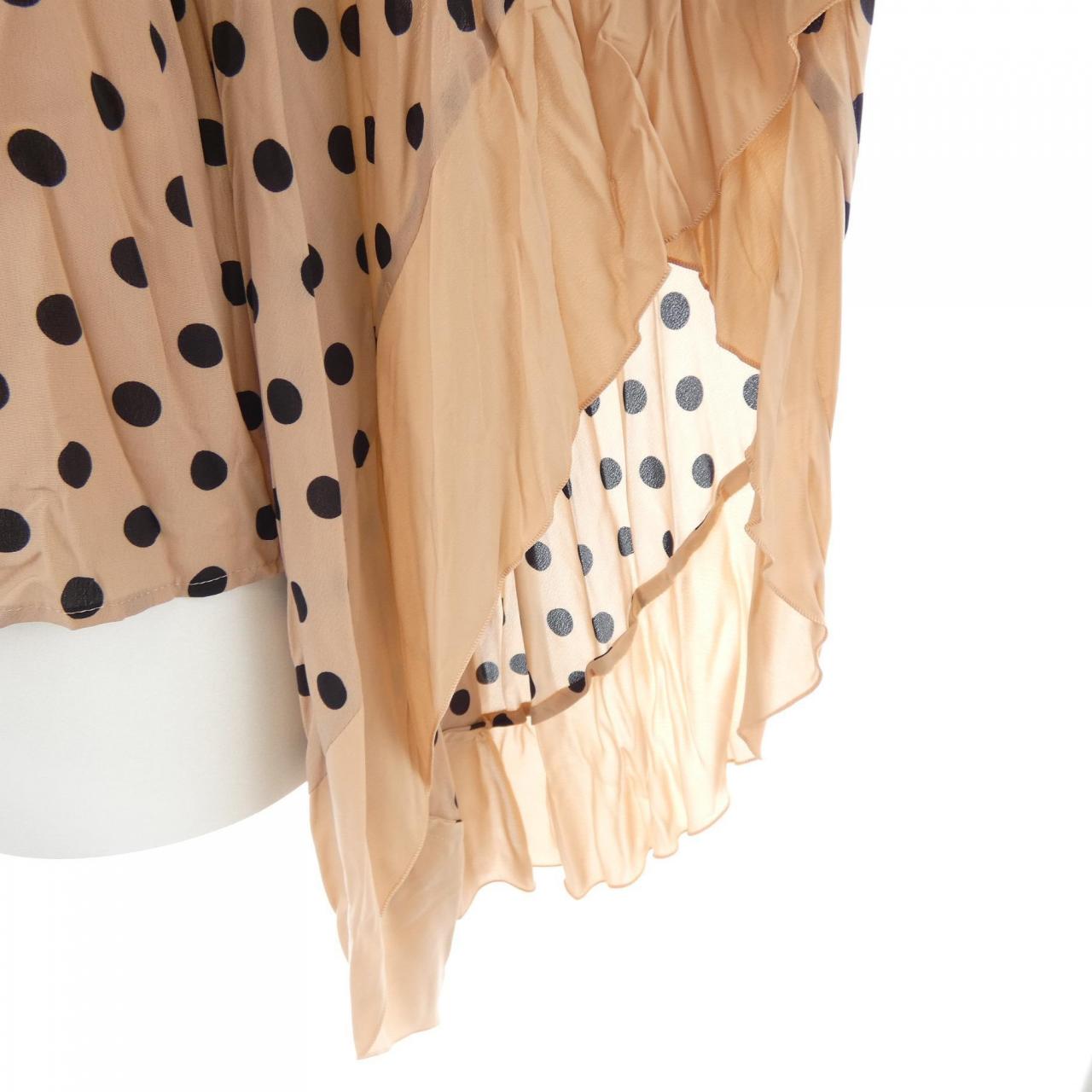 ザニューハウス THE NEWHOUSE トップス