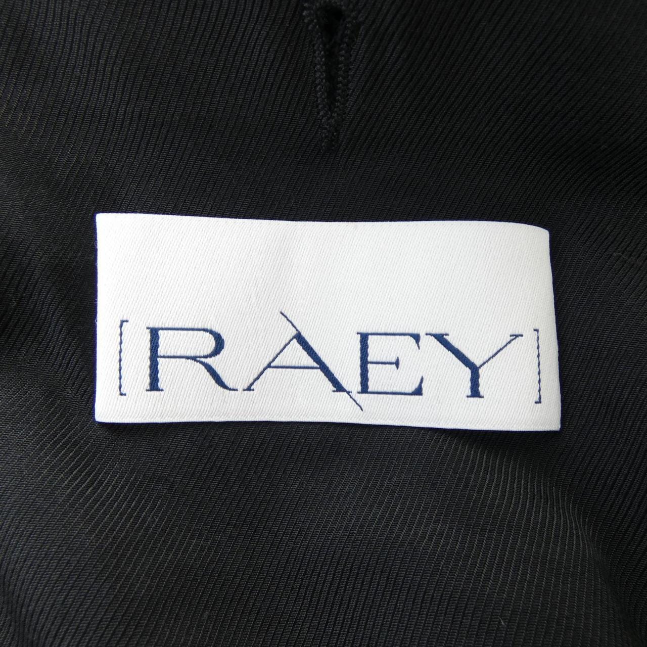 RAEY コート