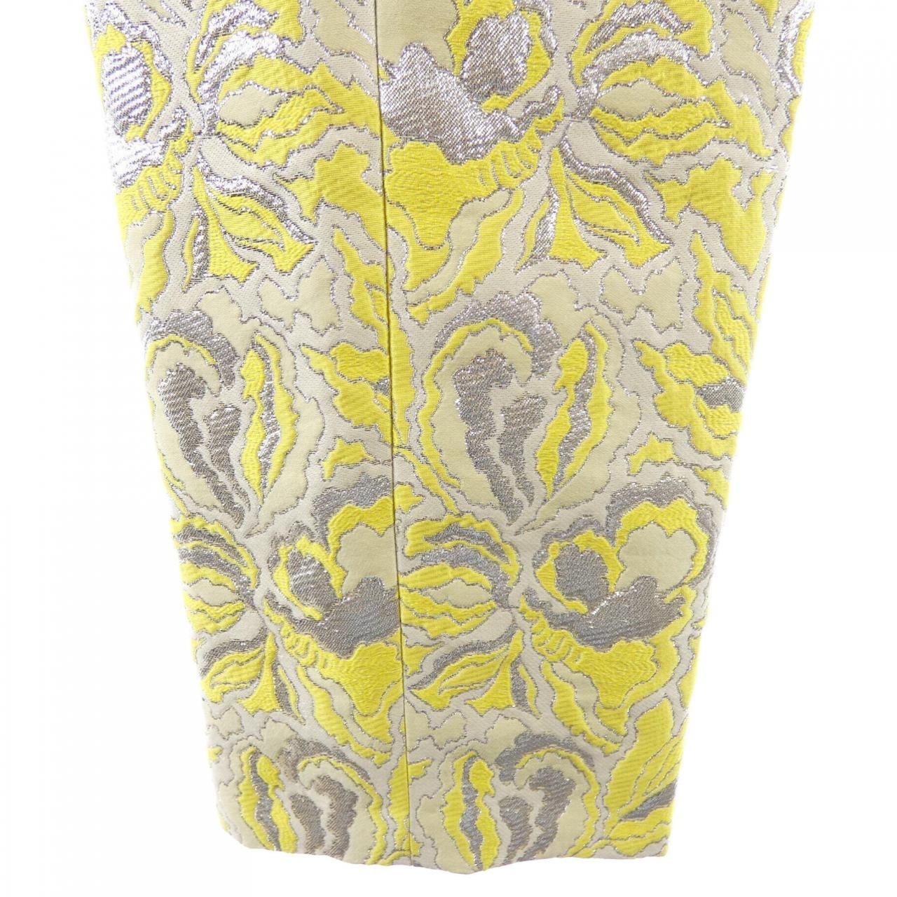 ヴァレンティノ VALENTINO 3B3RB5H085G パンツ