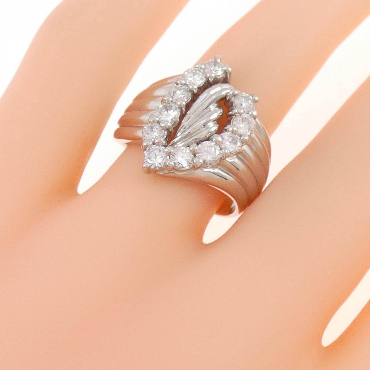 PT900 ダイヤモンド リング 1.00CT