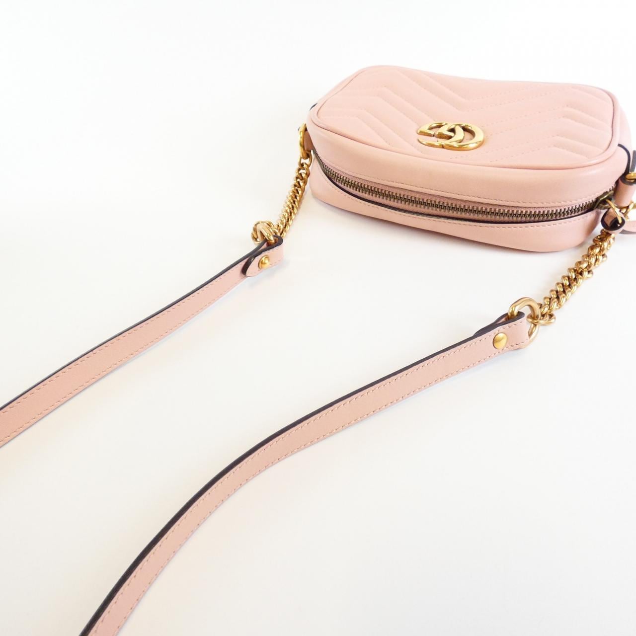 グッチ GG MARMONT 448065 DTD1T ショルダーバッグ