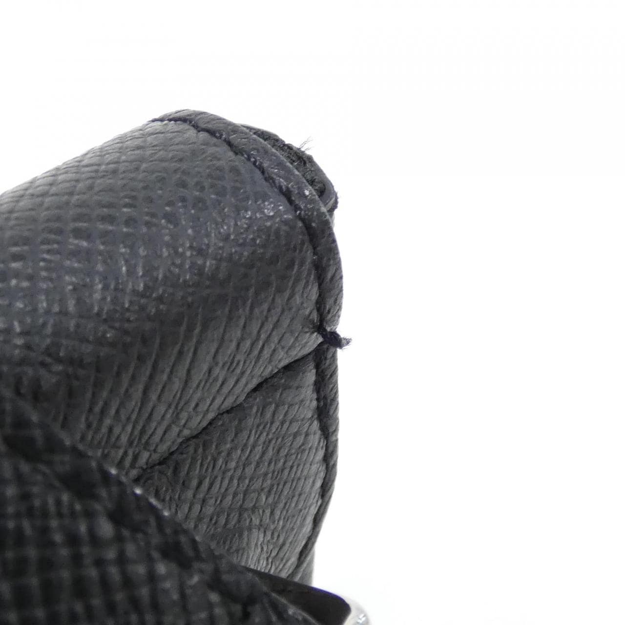 ルイヴィトン タイガ ラマ フラップ メッセンジャー M30413 ショルダーバッグ