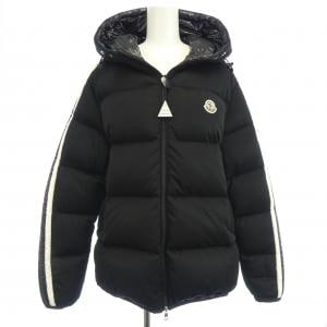 モンクレール MONCLER ダウンジャケット