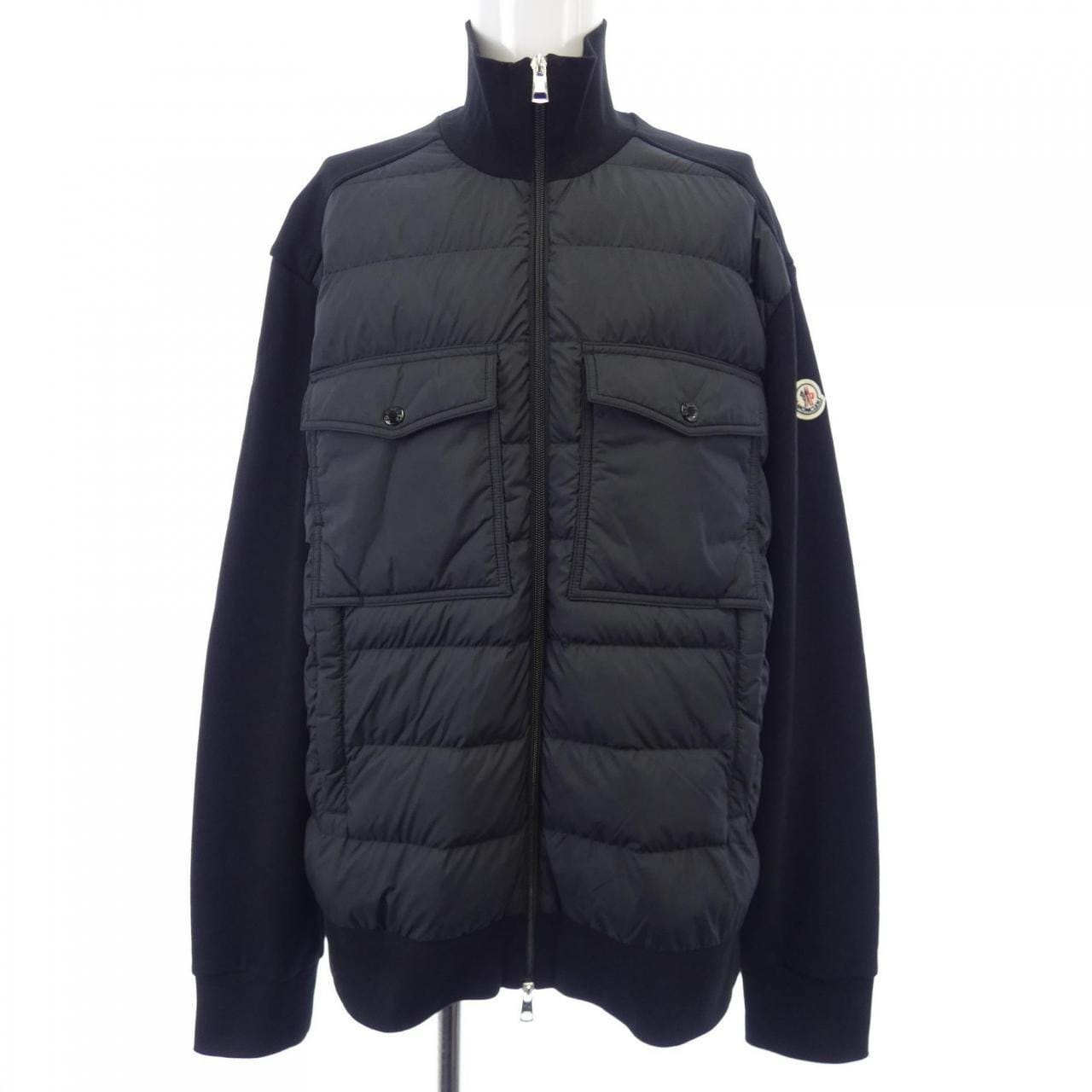 モンクレール MONCLER ダウンジャケット
