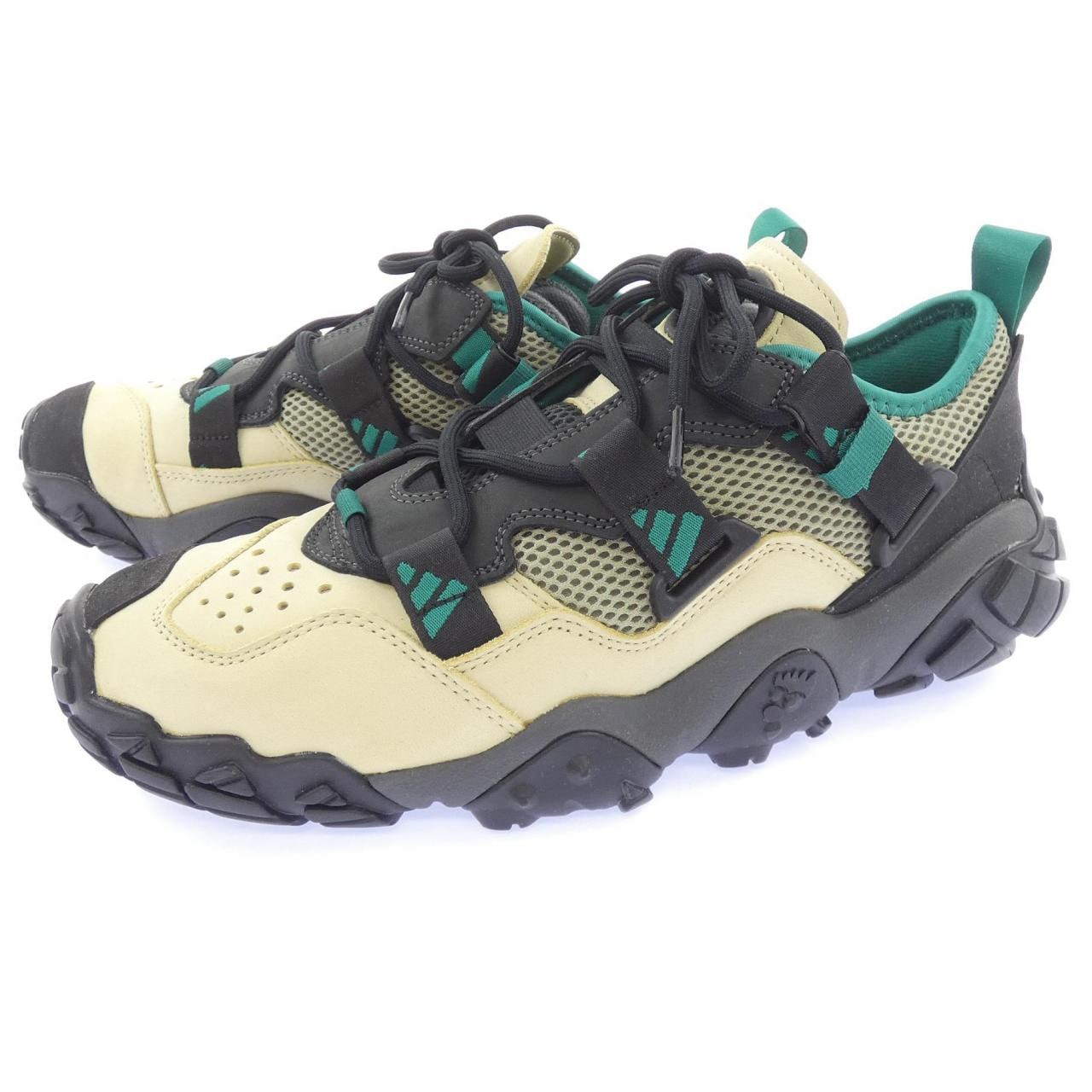 アディダス ADIDAS FY0951 スニーカー