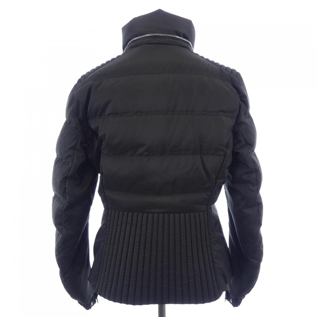 プラダ PRADA トライアングルロゴ 29X544 R182 1060 ダウンジャケット