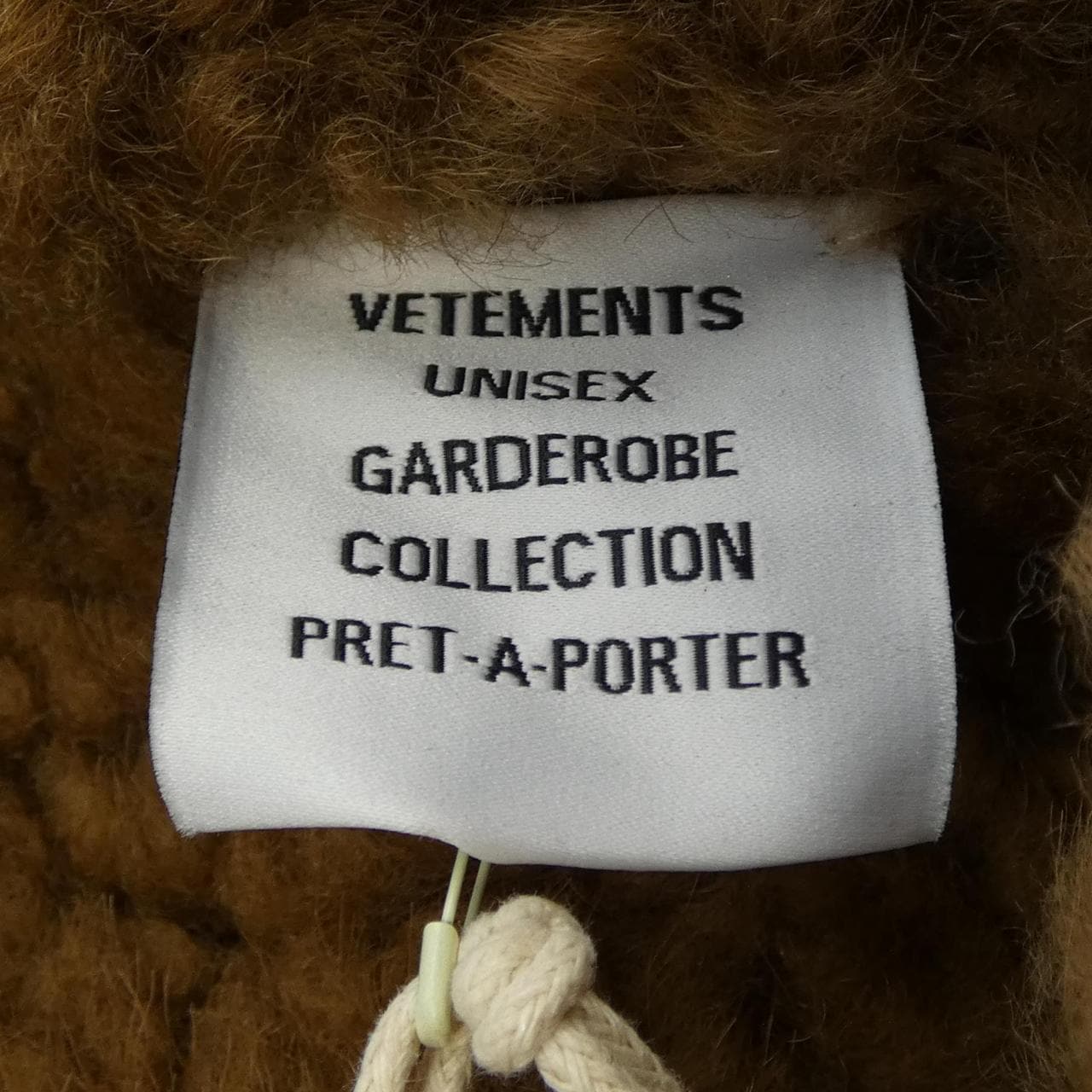 ヴェトモン VETEMENTS UA65JA670B ムートンジャケット