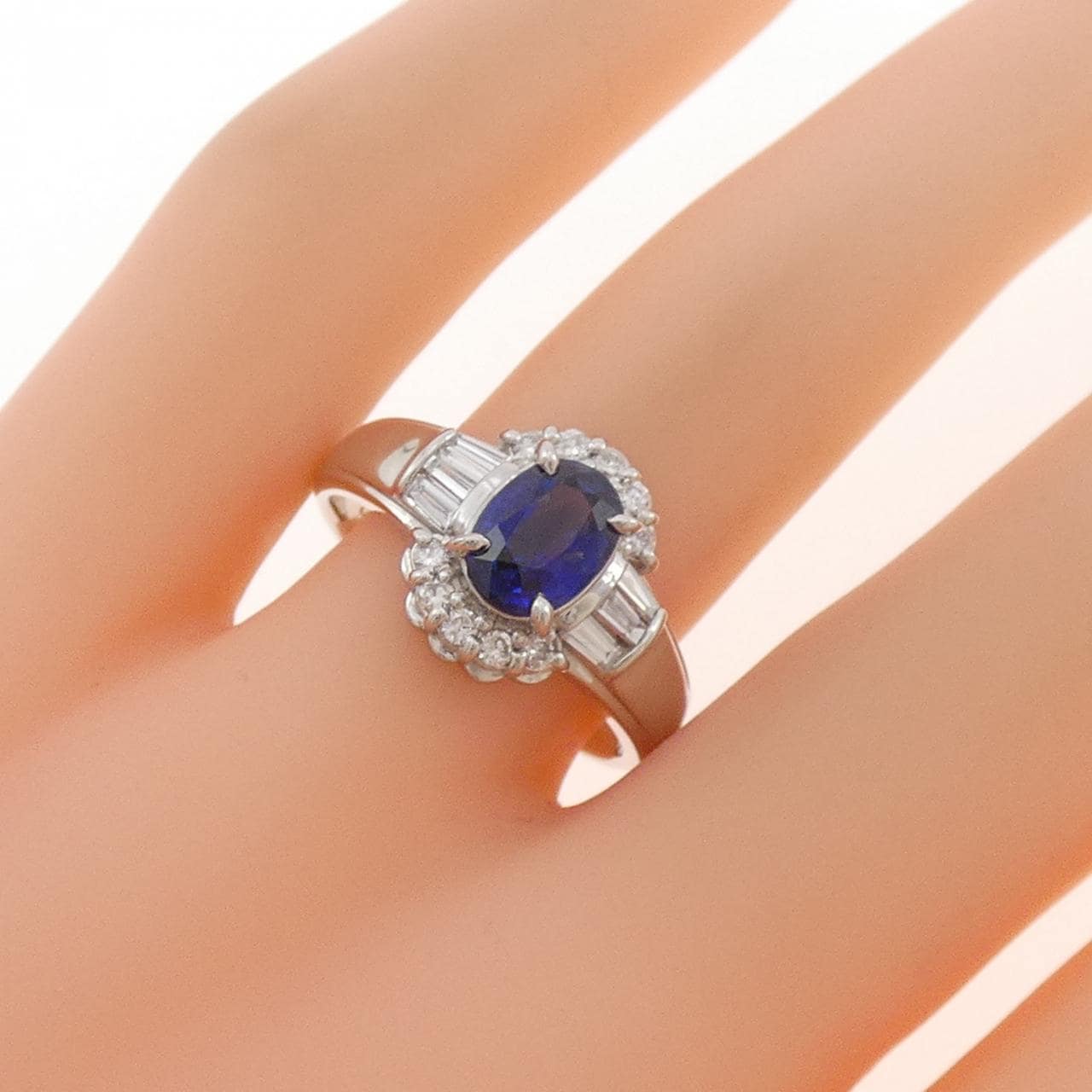 PT900 サファイヤ リング 1.06CT