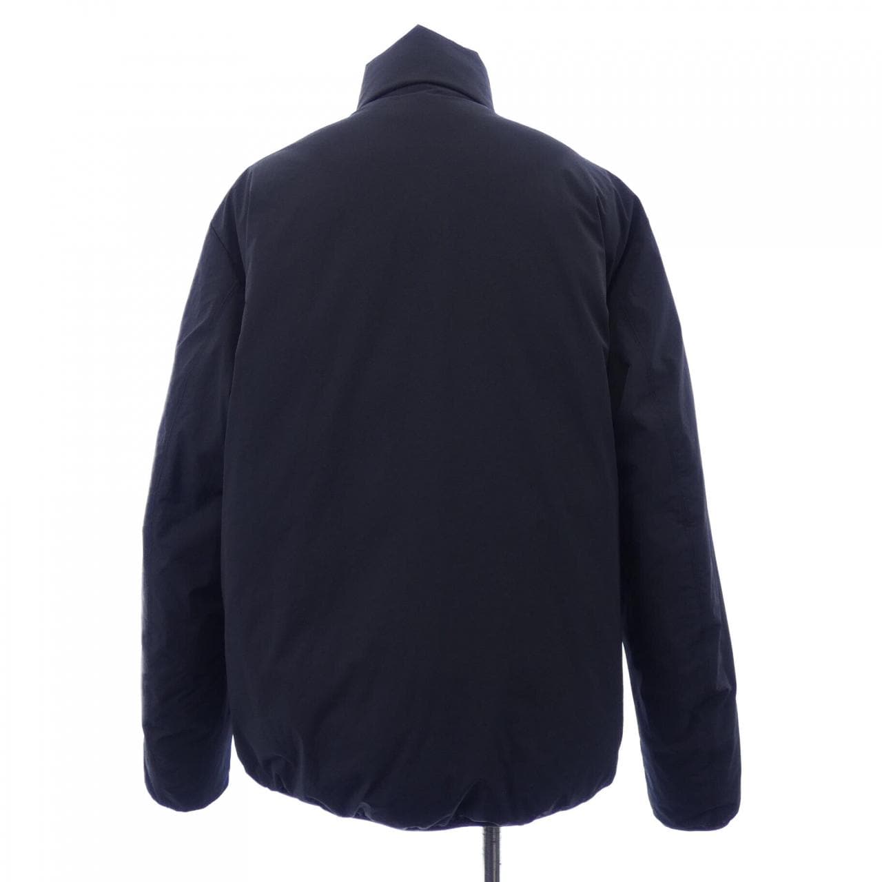モンクレール MONCLER J20991A00134 ダウンジャケット