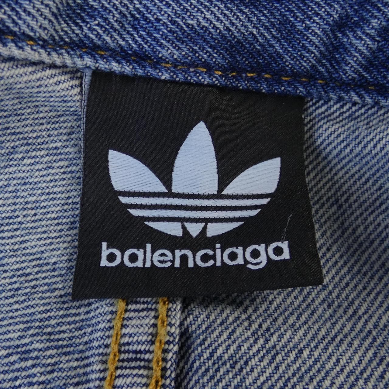 BALENCIAGA巴倫西亞加牛仔褲