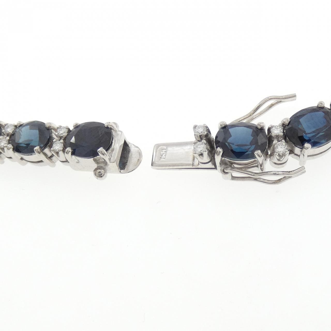 750WG サファイヤ ネックレス 51.6CT