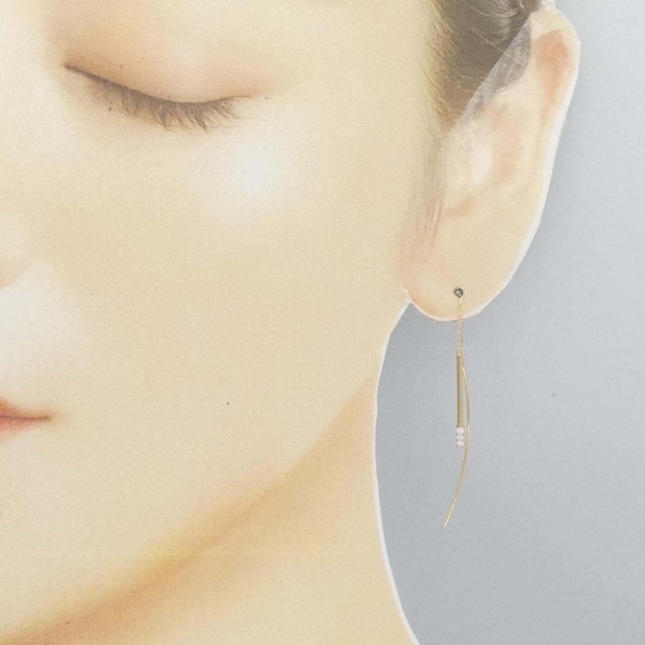 [Remake] K18YG Diamond Earrings 0.06CT