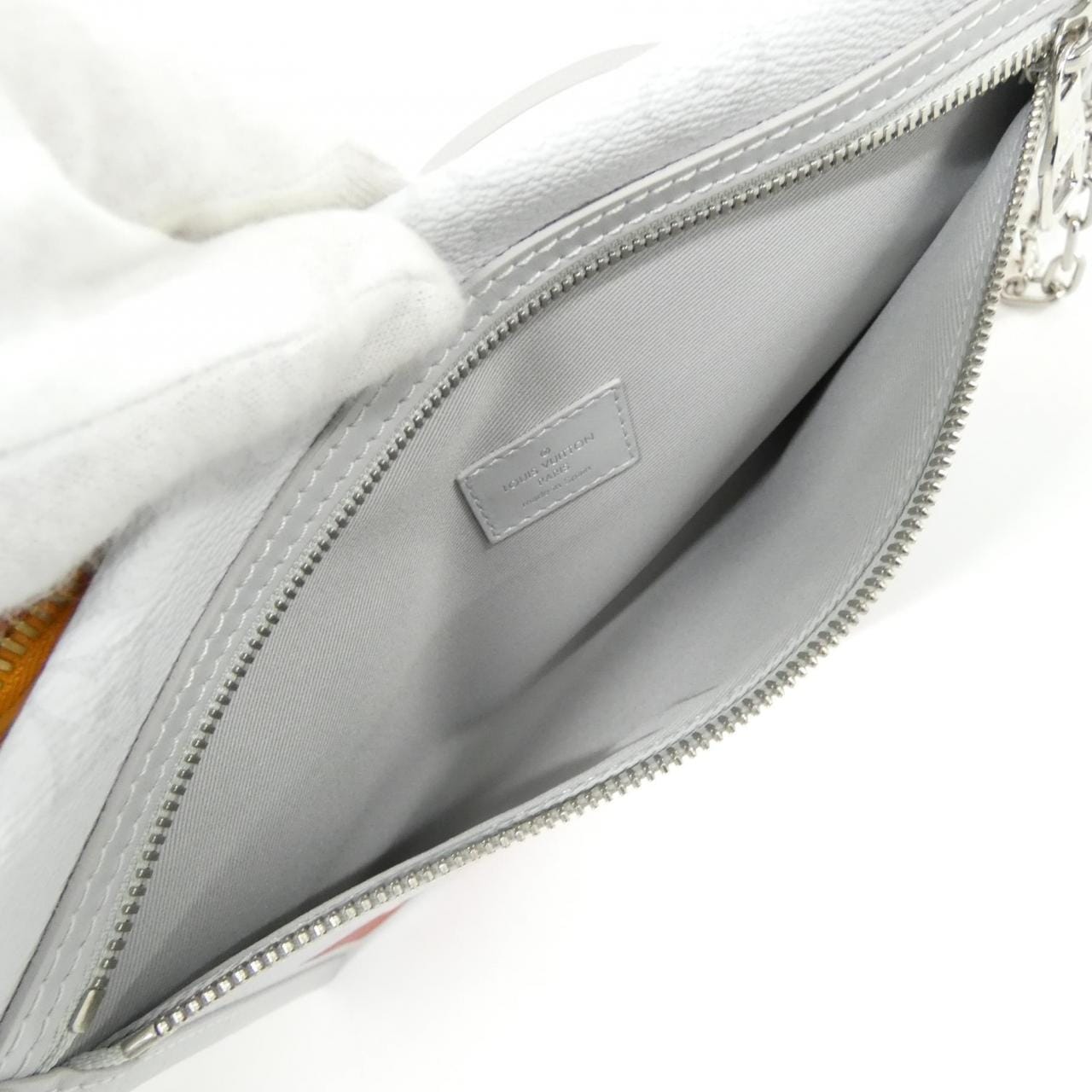 ルイヴィトン ホワイト モノグラム ロゴ フラット メッセンジャー M44640 ショルダーバッグ