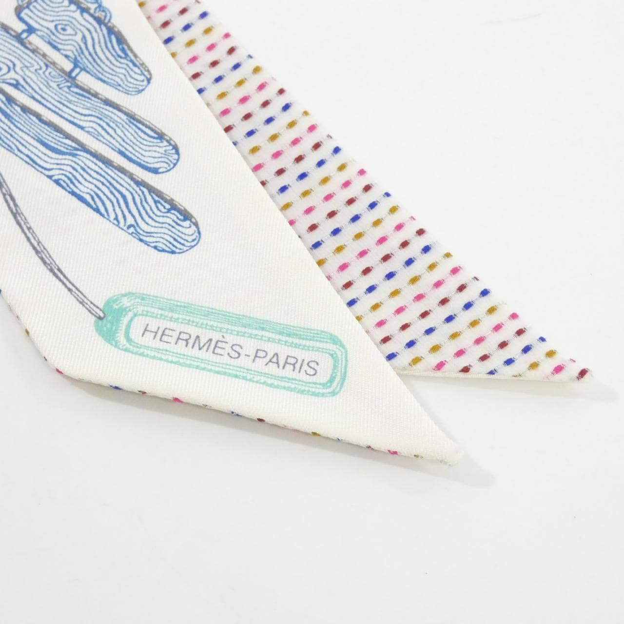 エルメス CHEVALOSCOPE NEON ツイリー 853954S スカーフ