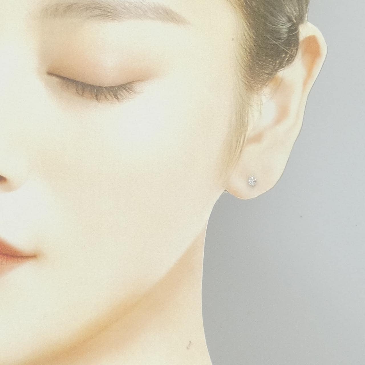 4゜C ダイヤモンド ピアス