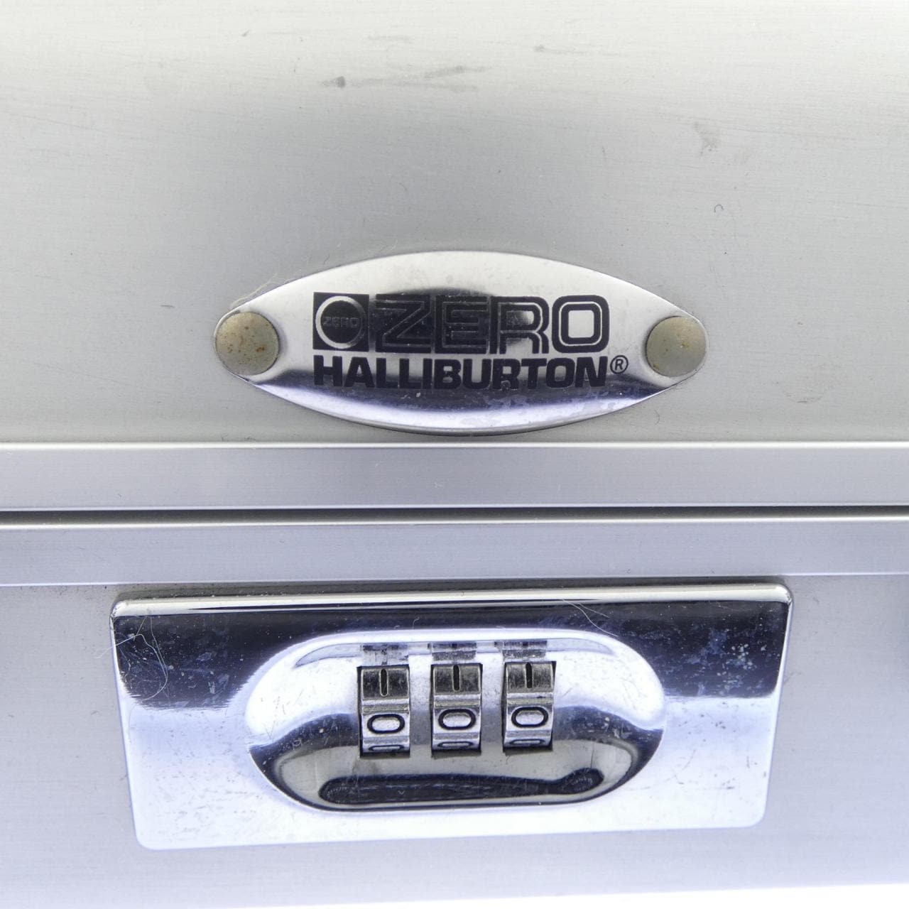 ゼロハリバートン ZERO HALLIBURTON アタッシュケース