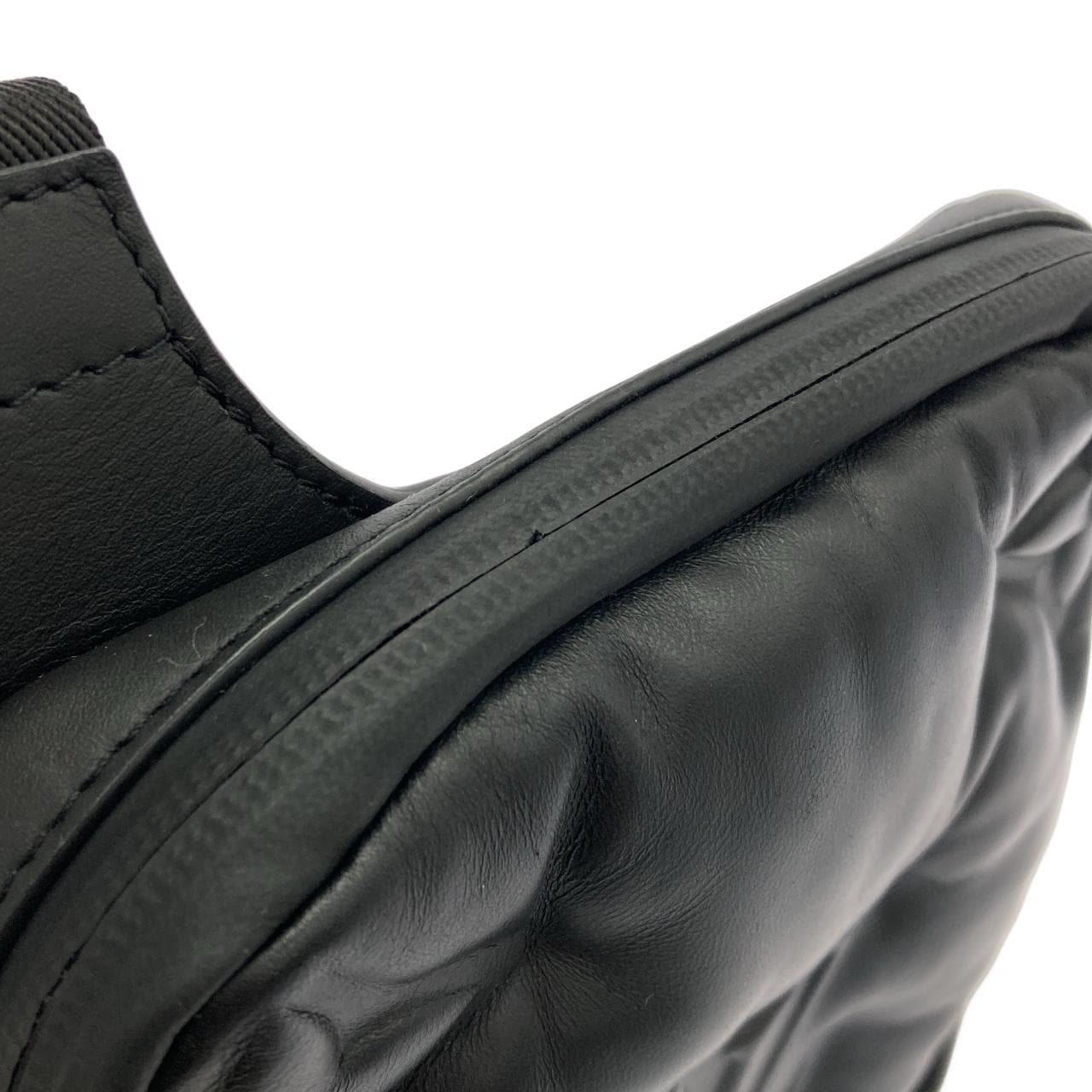 ルイヴィトン LOUIS VUITTON 2054 アシンメトリカル スリングバッグ M68773 ショルダーバッグ