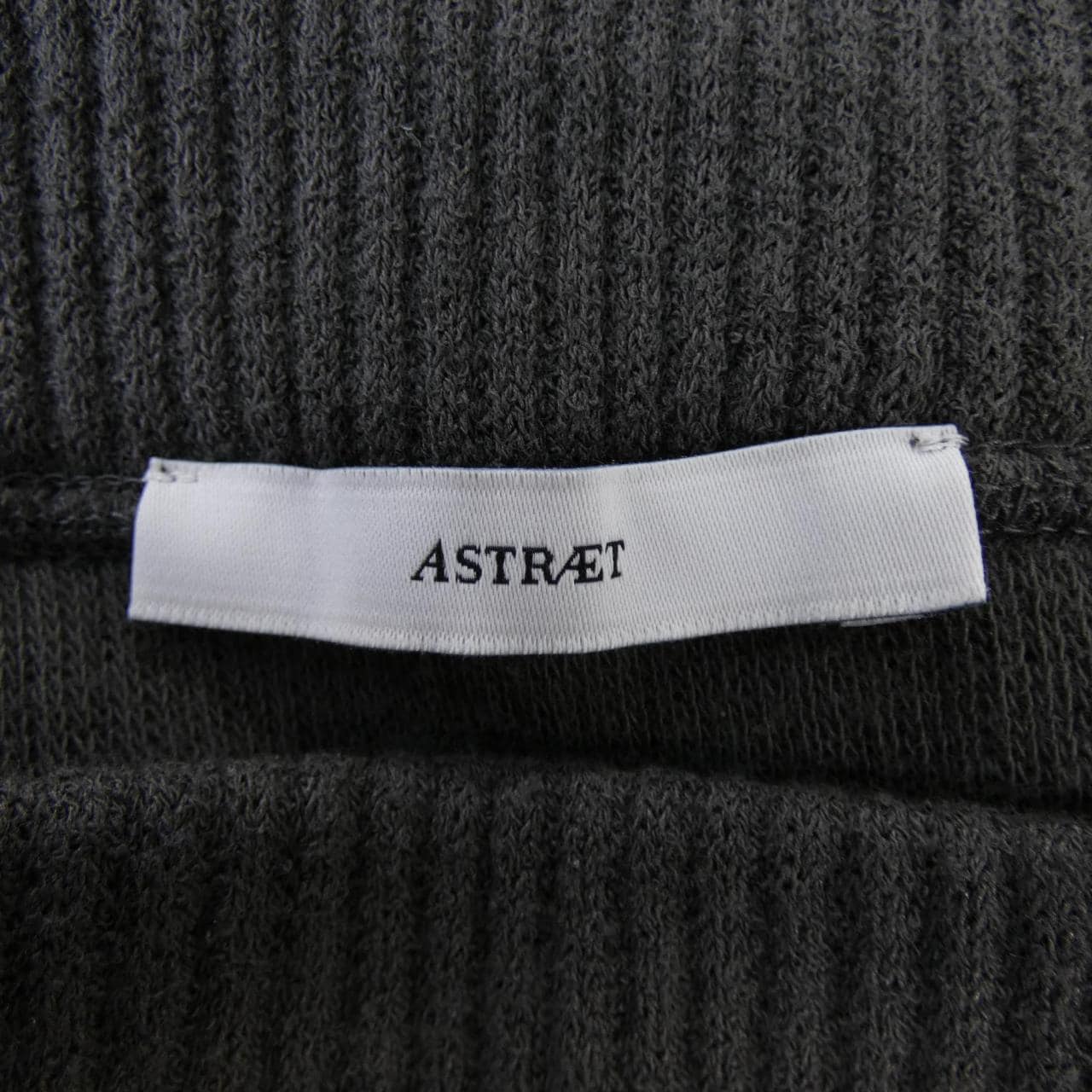 アストラット ASTRAET スカート