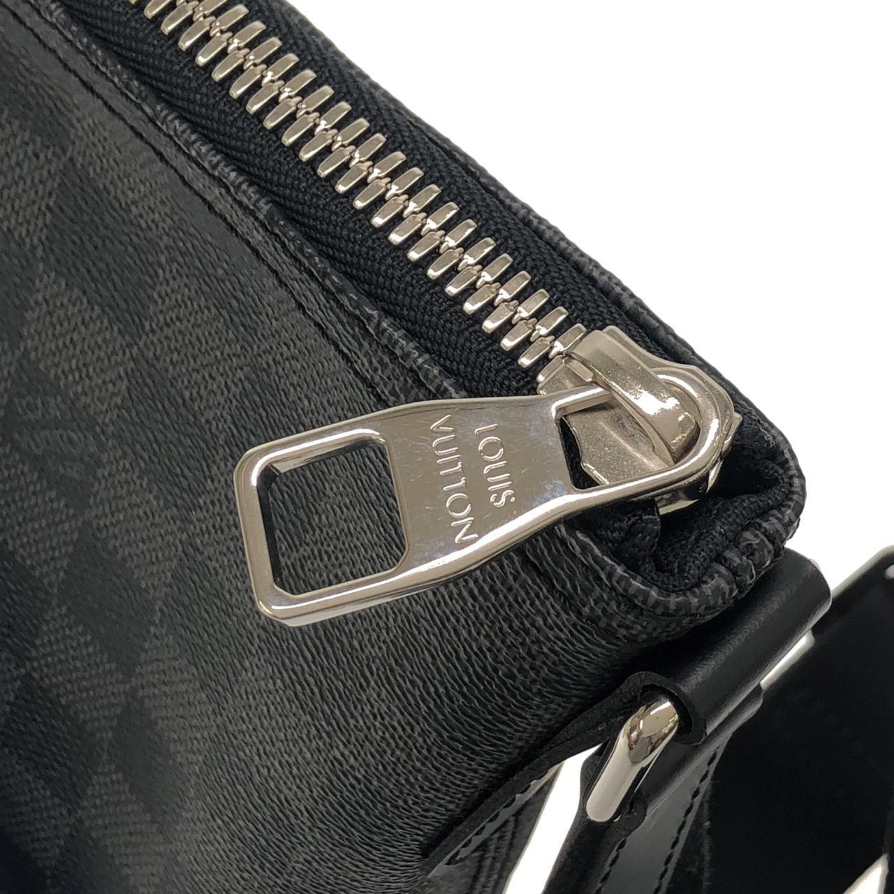 ルイヴィトン ダミエ グラフィット ミック PM N41211 ショルダーバッグ