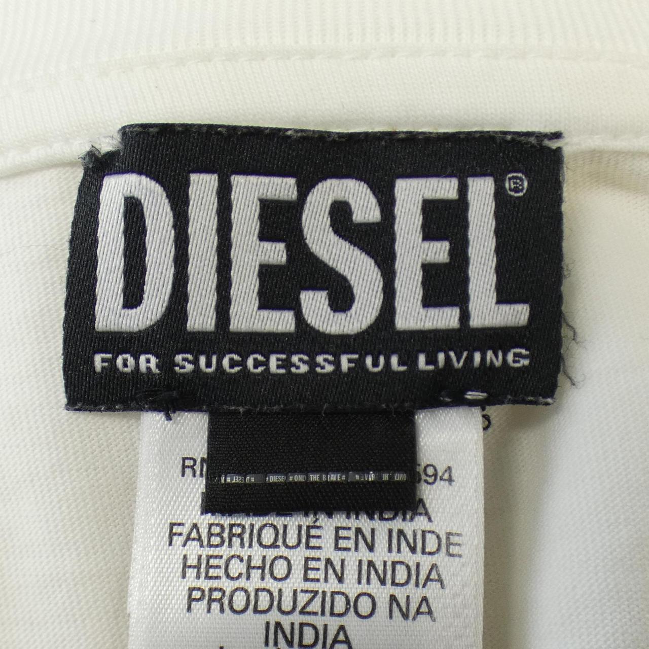 ディーゼル DIESEL Tシャツ