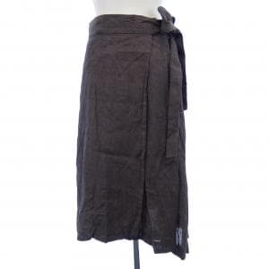 アール R スカート