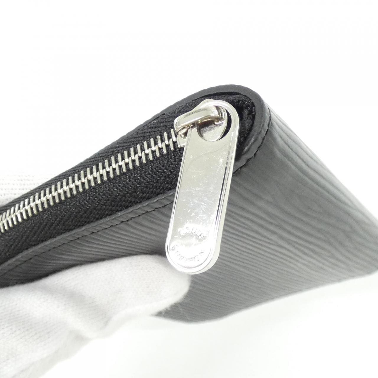 ルイヴィトン エピ ジッピー コインパース M60152 コインケース
