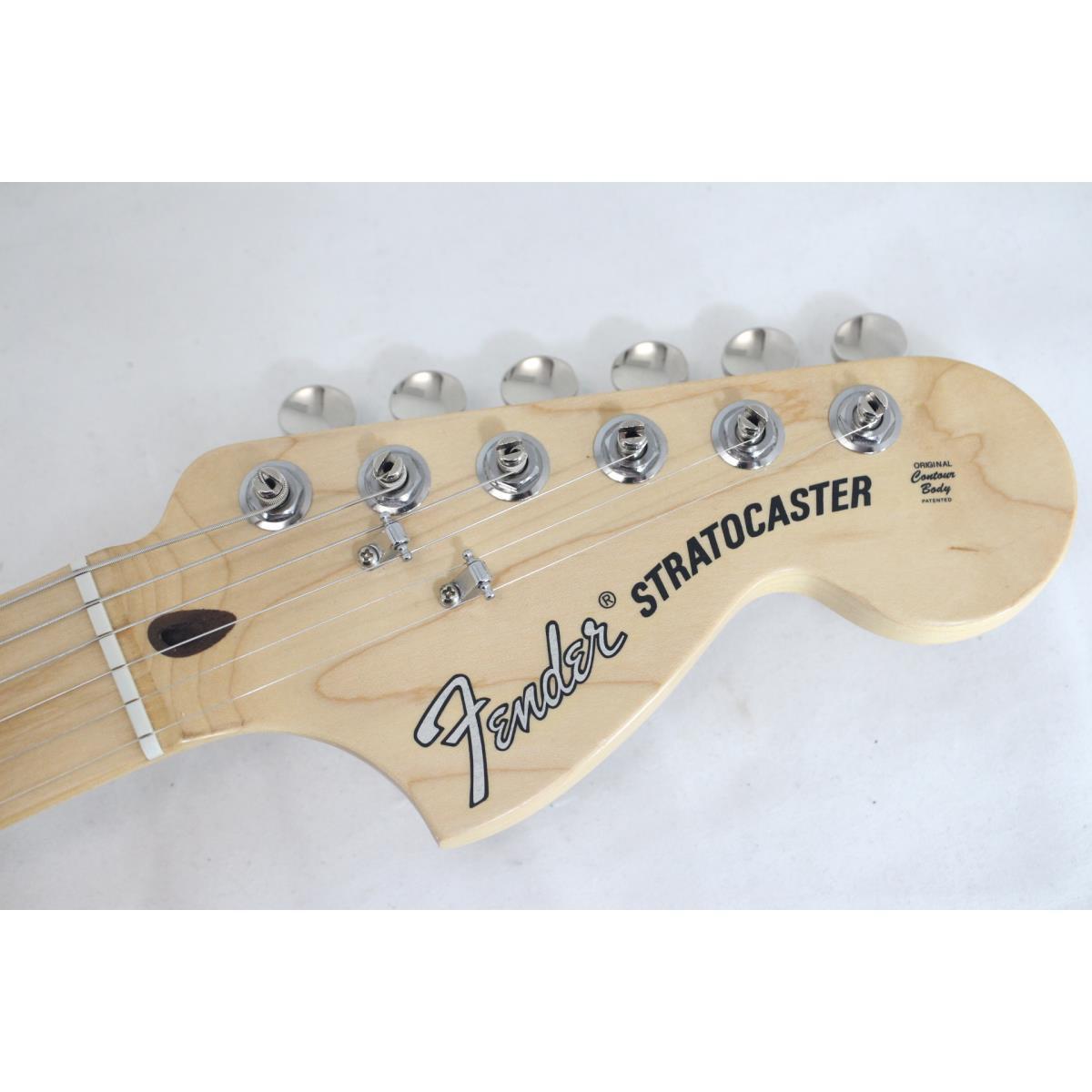 FENDER AMERICAN PERFORMER STRATO