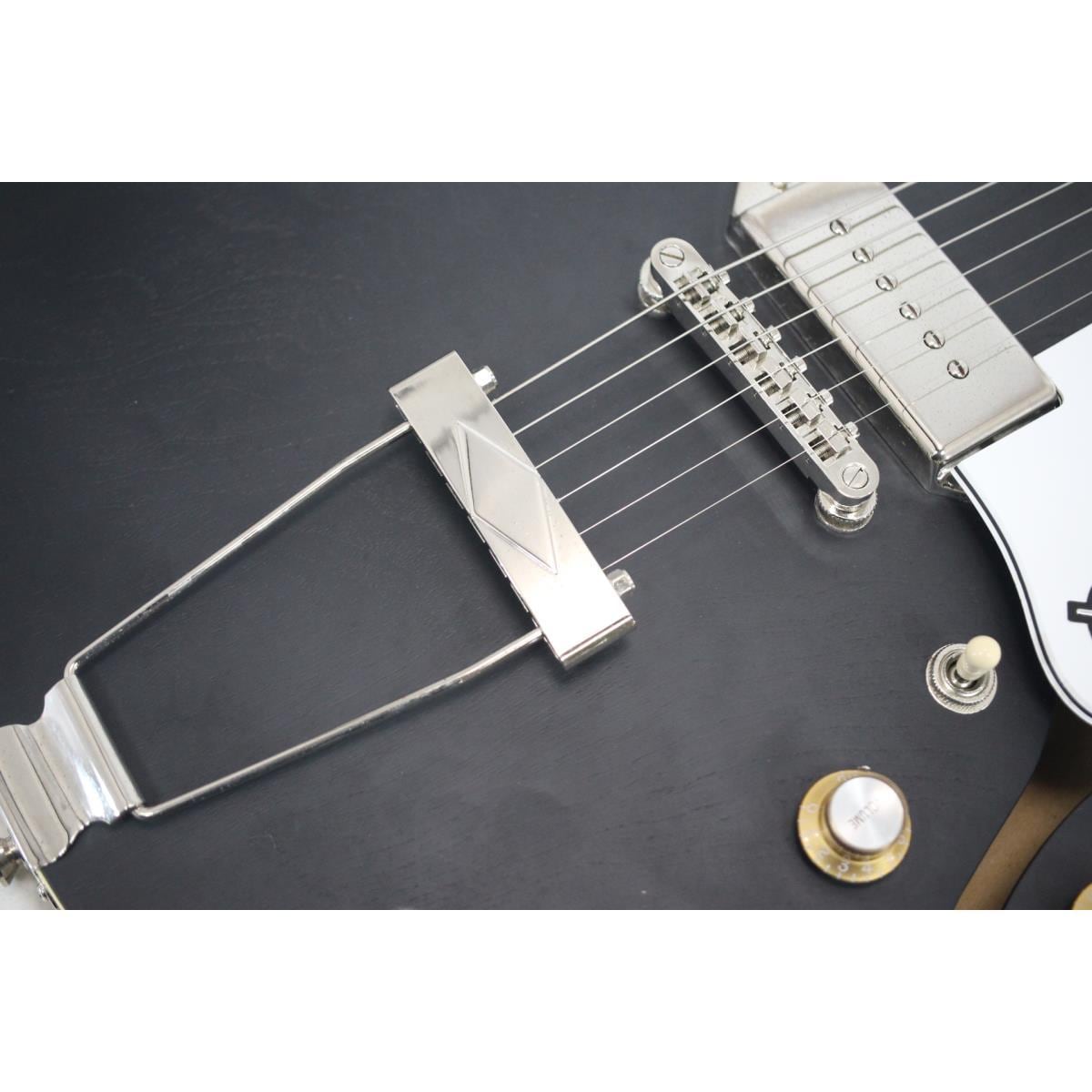 ＥＰＩＰＨＯＮＥ　　ＣＡＳＩＮＯ　ＷＯＲＮ