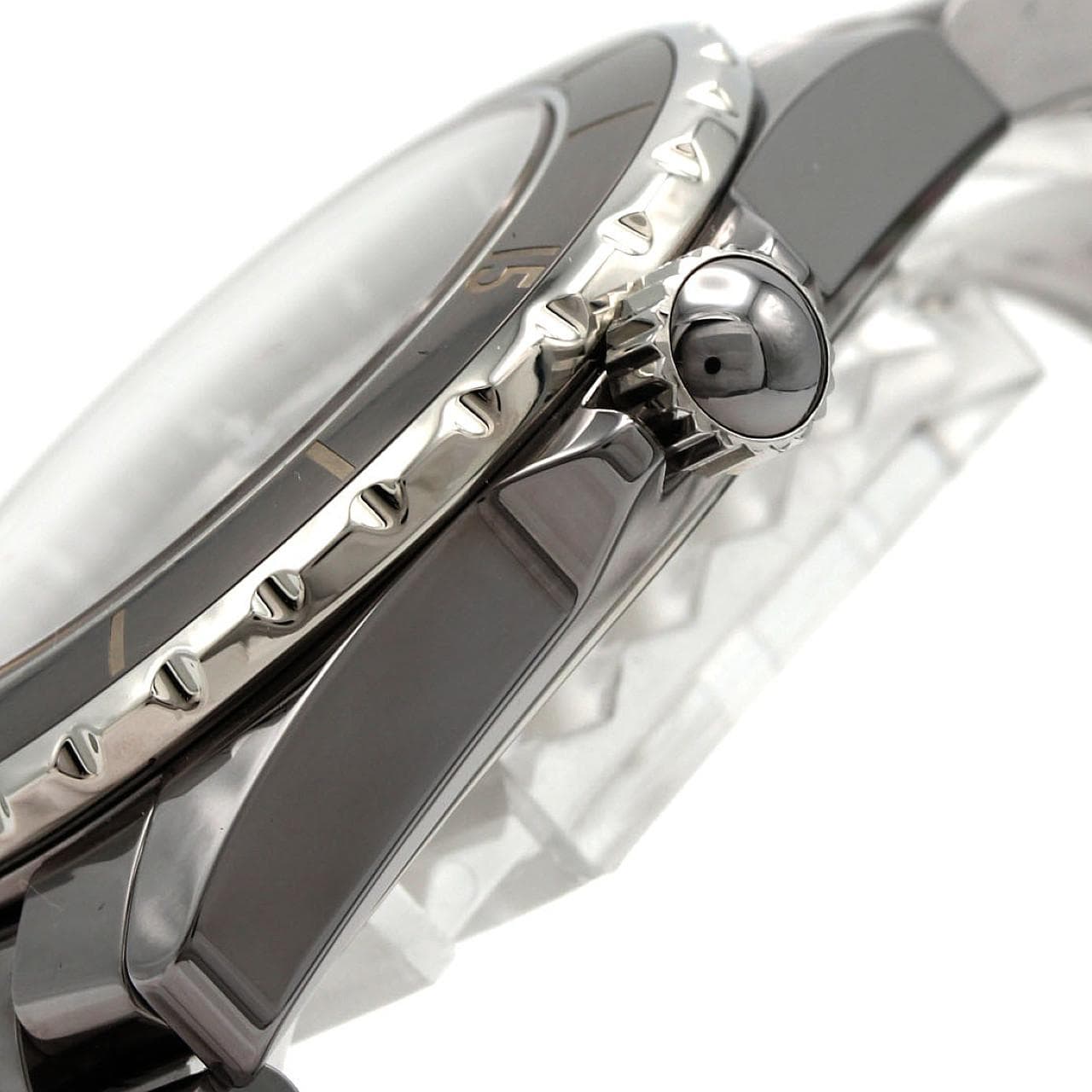シャネル J12 クロマティック38mm H2979 セラミック 自動巻