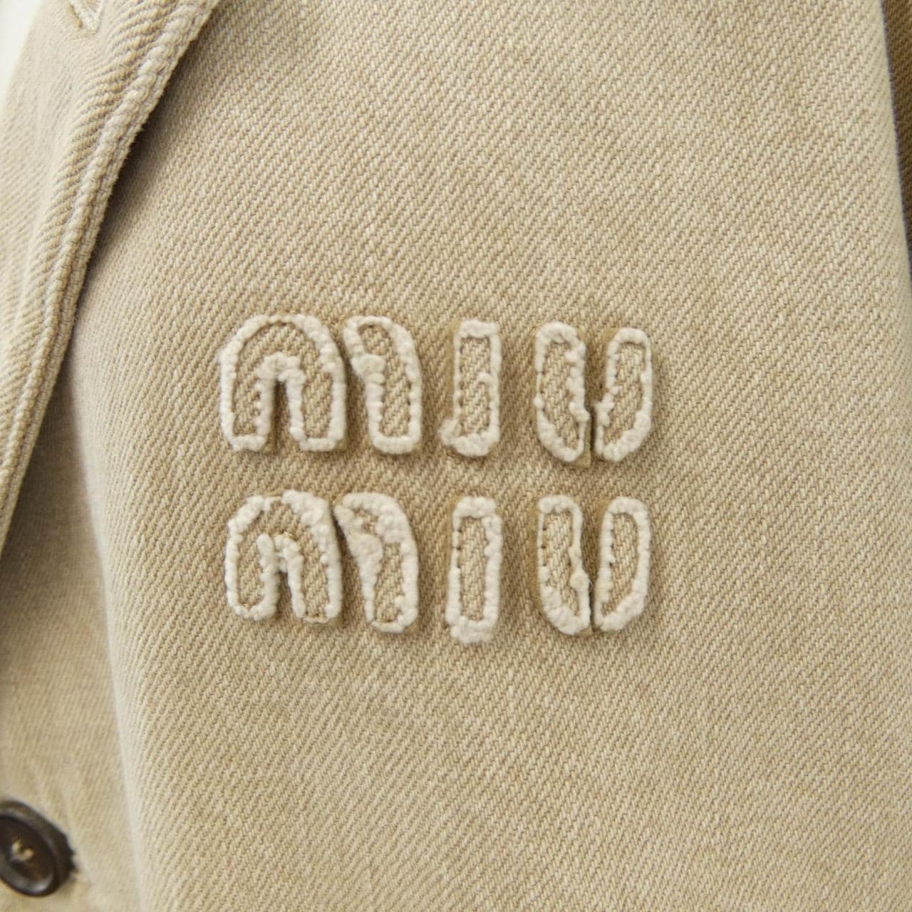 ミュウミュウ MIU MIU MIU MIU ロゴ GWS119 SOOO 140H コート