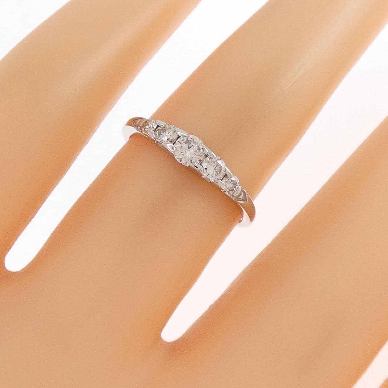 PT900 ダイヤモンド リング 0.30CT