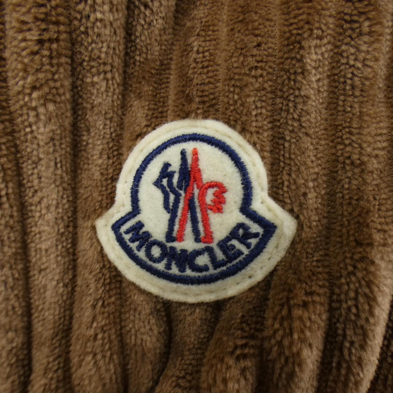 モンクレール MONCLER ダウンジャケット