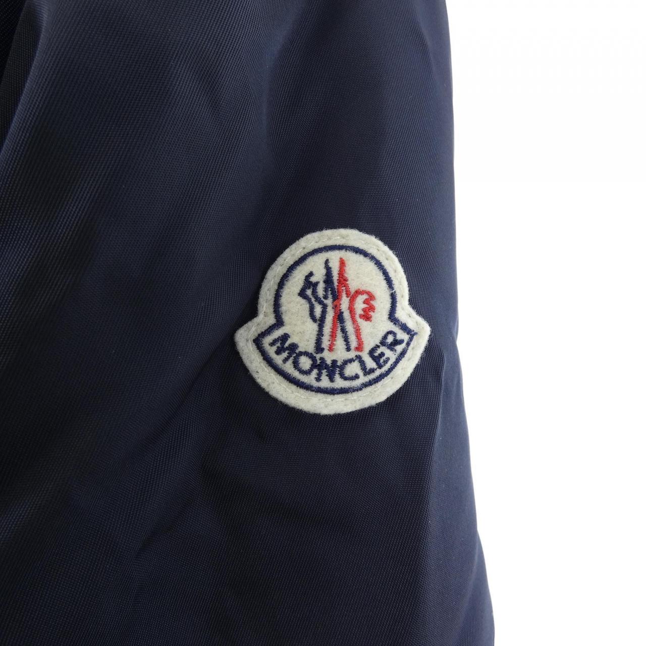 モンクレール MONCLER FATSIAN ダウンジャケット