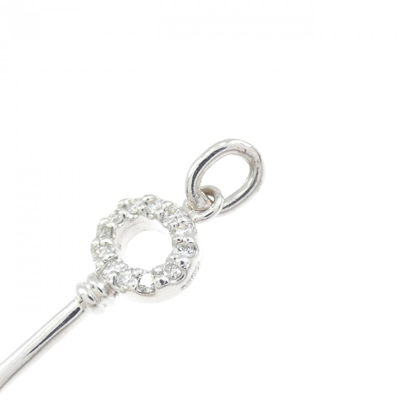 K18WG キー ダイヤモンド ペンダント 0.08CT