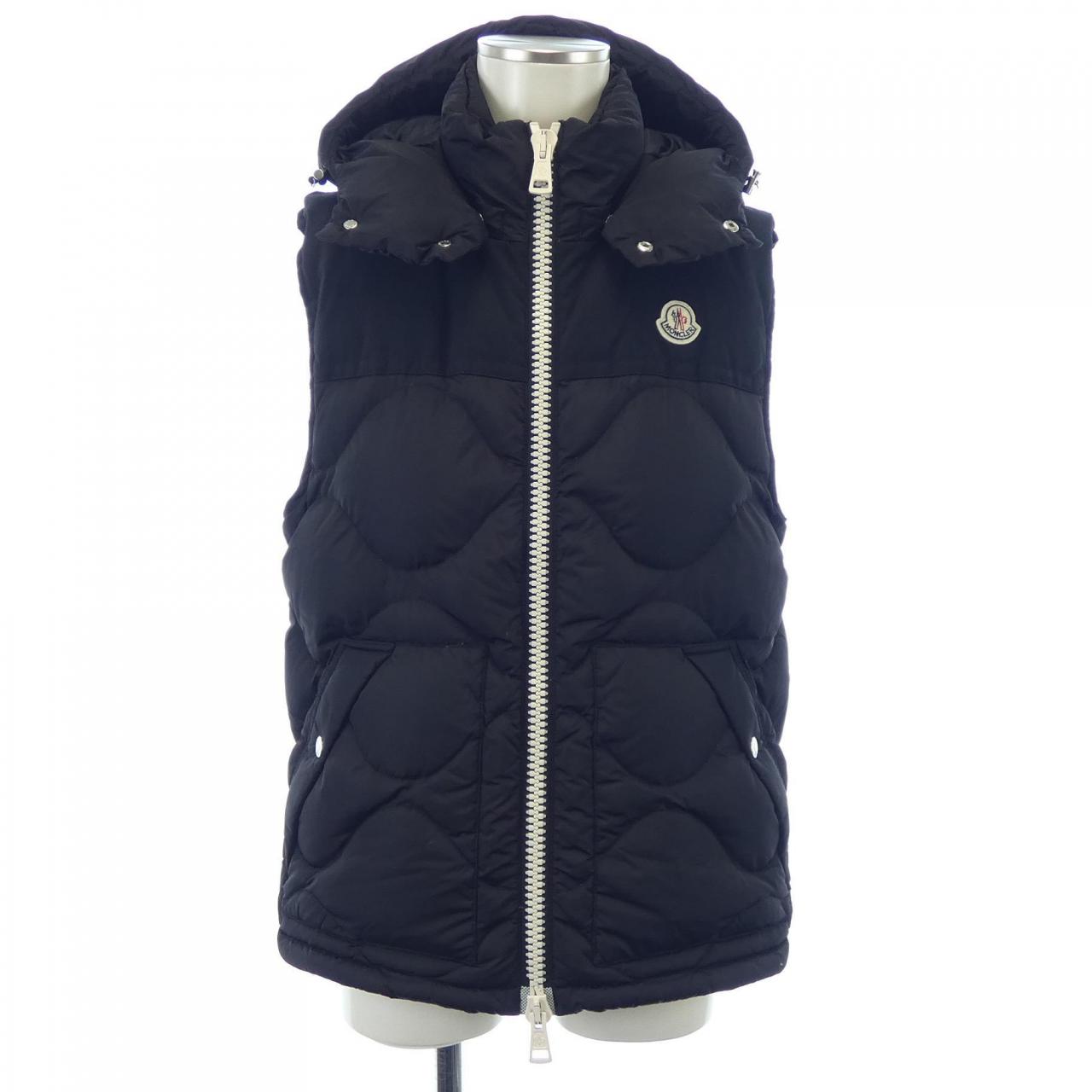 モンクレール MONCLER ダウンジャケット