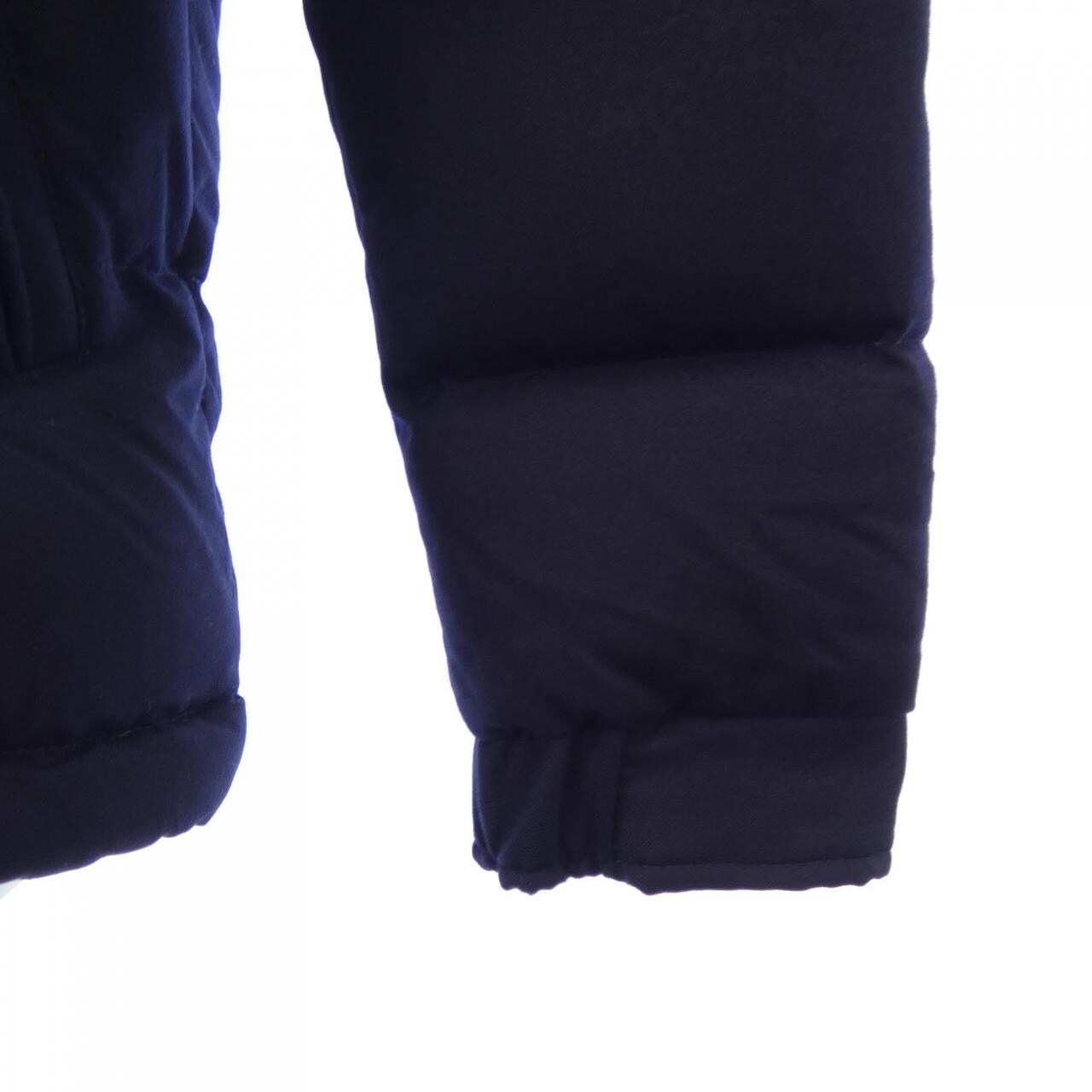 モンクレール MONCLER ダウンジャケット