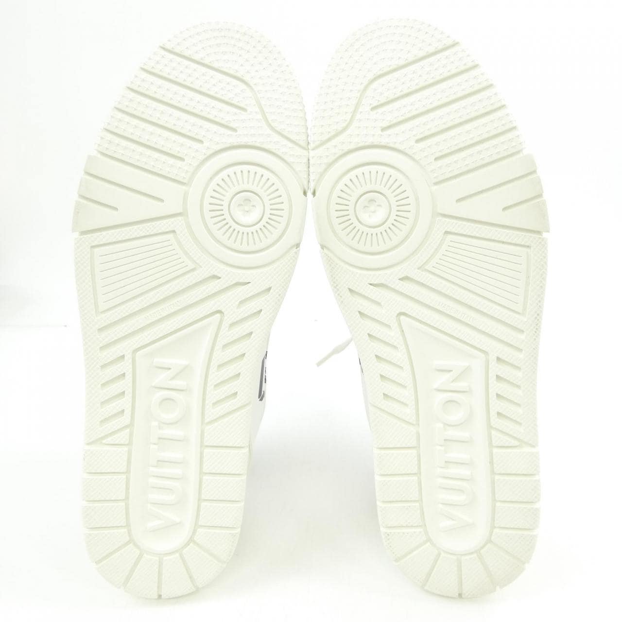 ルイヴィトン LOUIS VUITTON LVトレイナー スニーカー