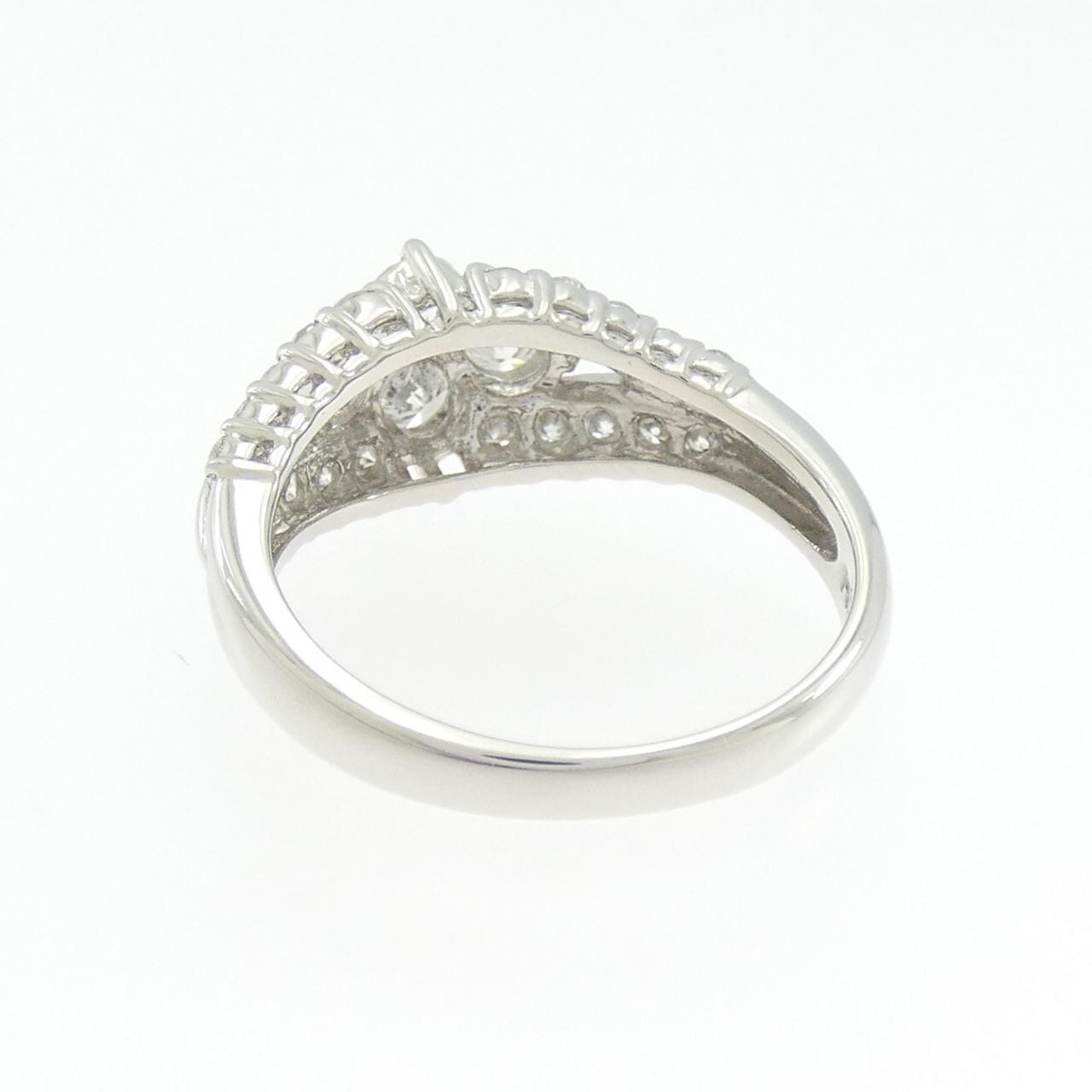 PT900 ダイヤモンド リング 1.00CT
