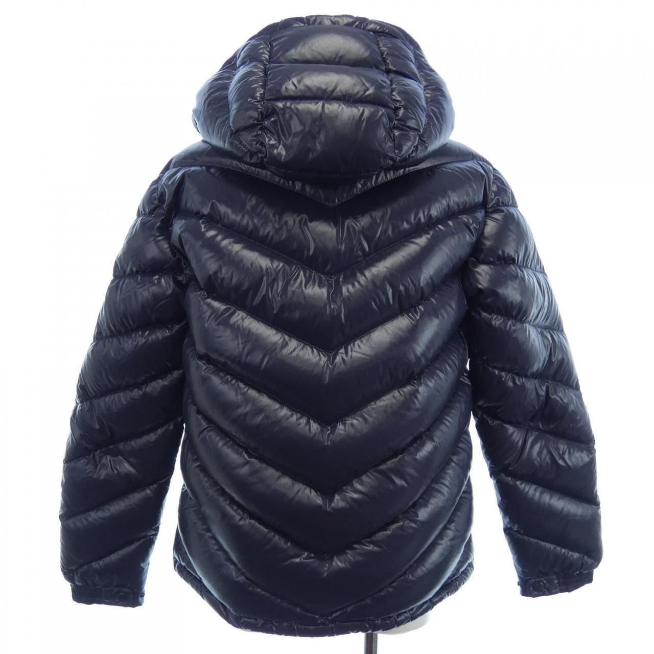 モンクレール MONCLER ダウンジャケット