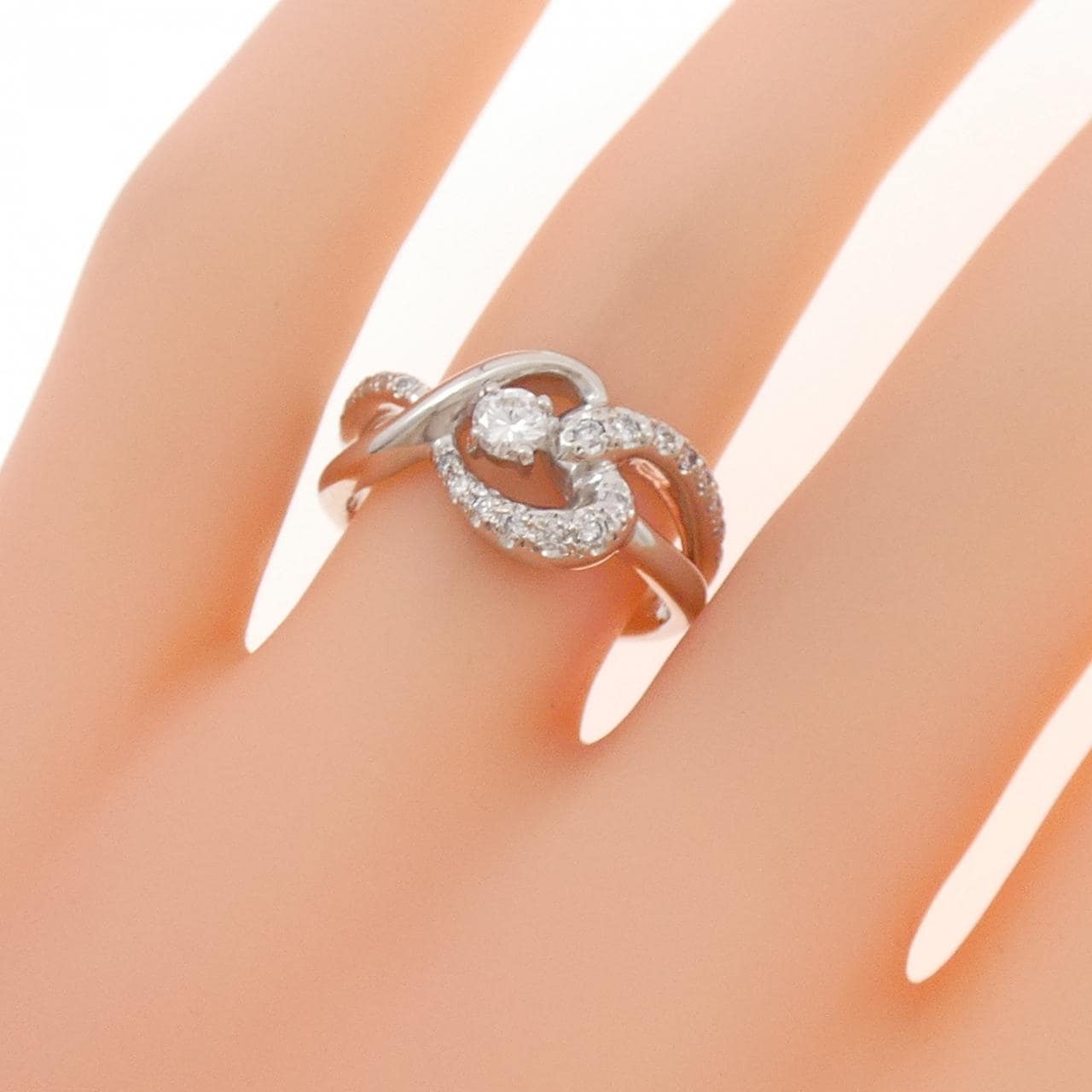 K18WG ダイヤモンド リング 0.14CT