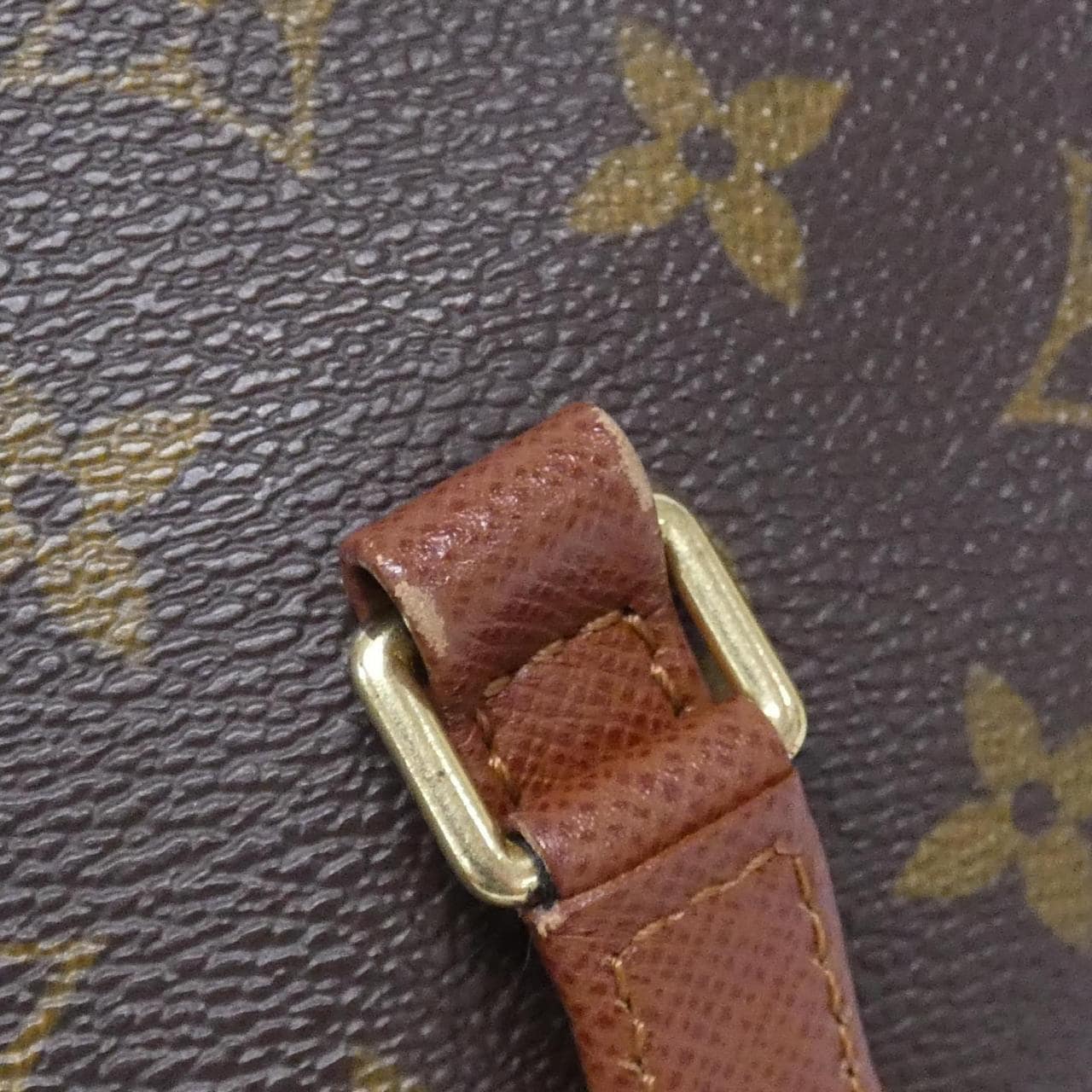 LOUIS VUITTON Monogram Papillon 30 厘米 M51365 包