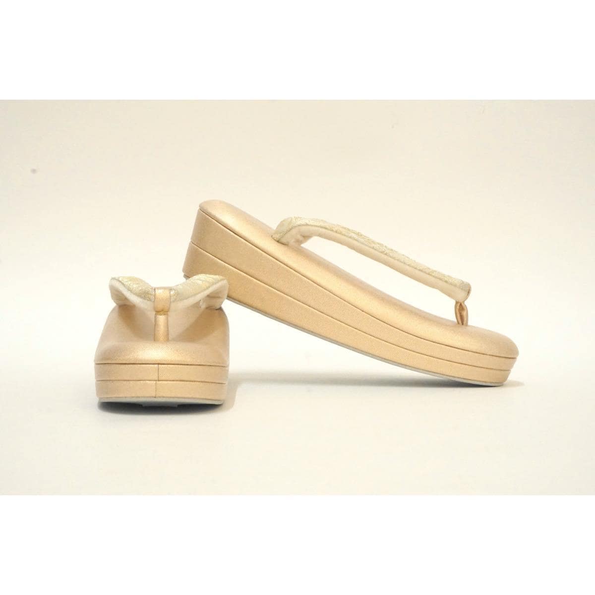 【新品】女草履　Ｍサイズ