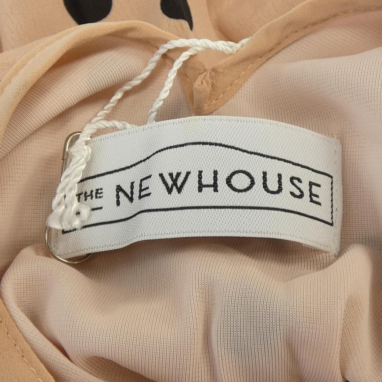 ザニューハウス THE NEWHOUSE トップス