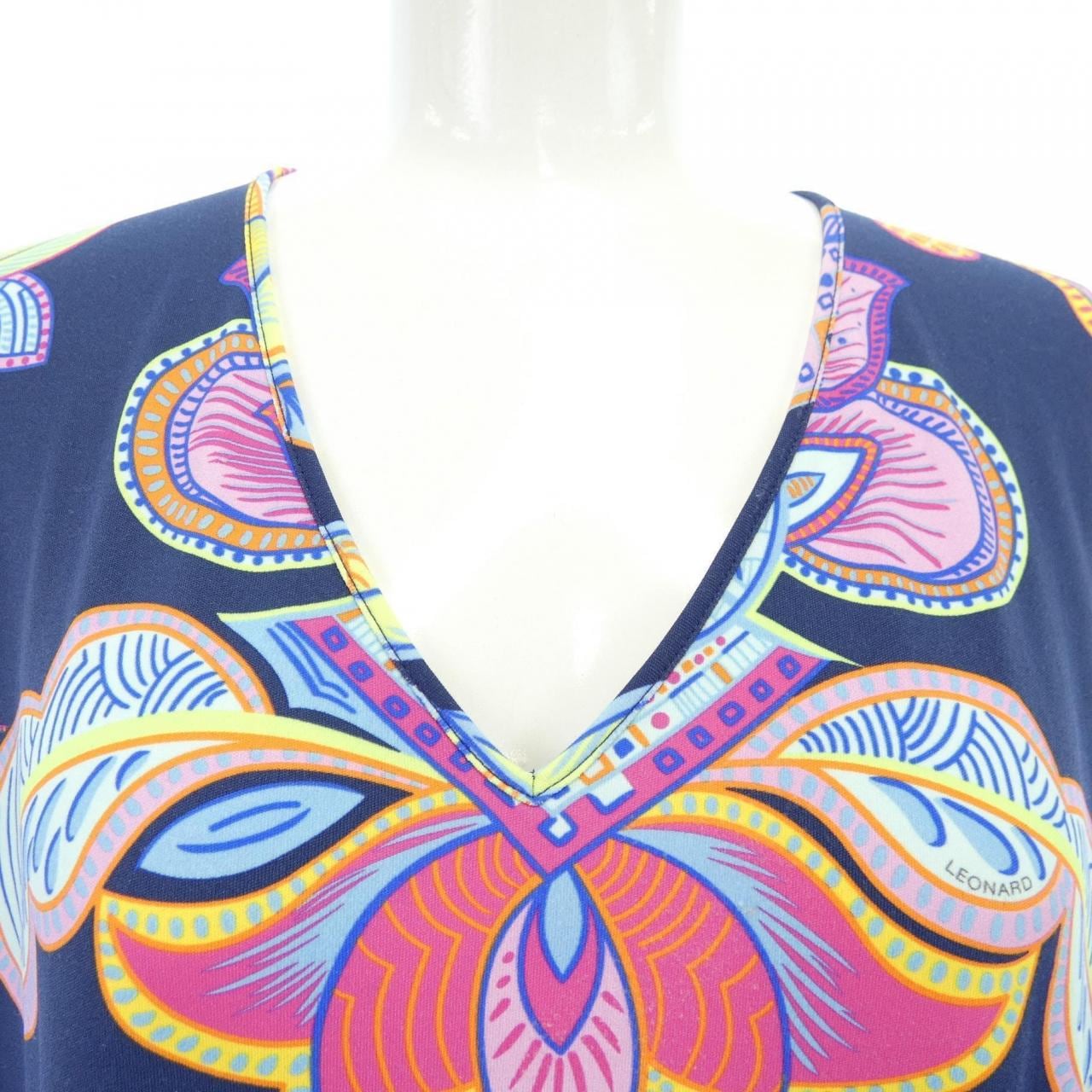 LEONARD FUCHSIA トップス