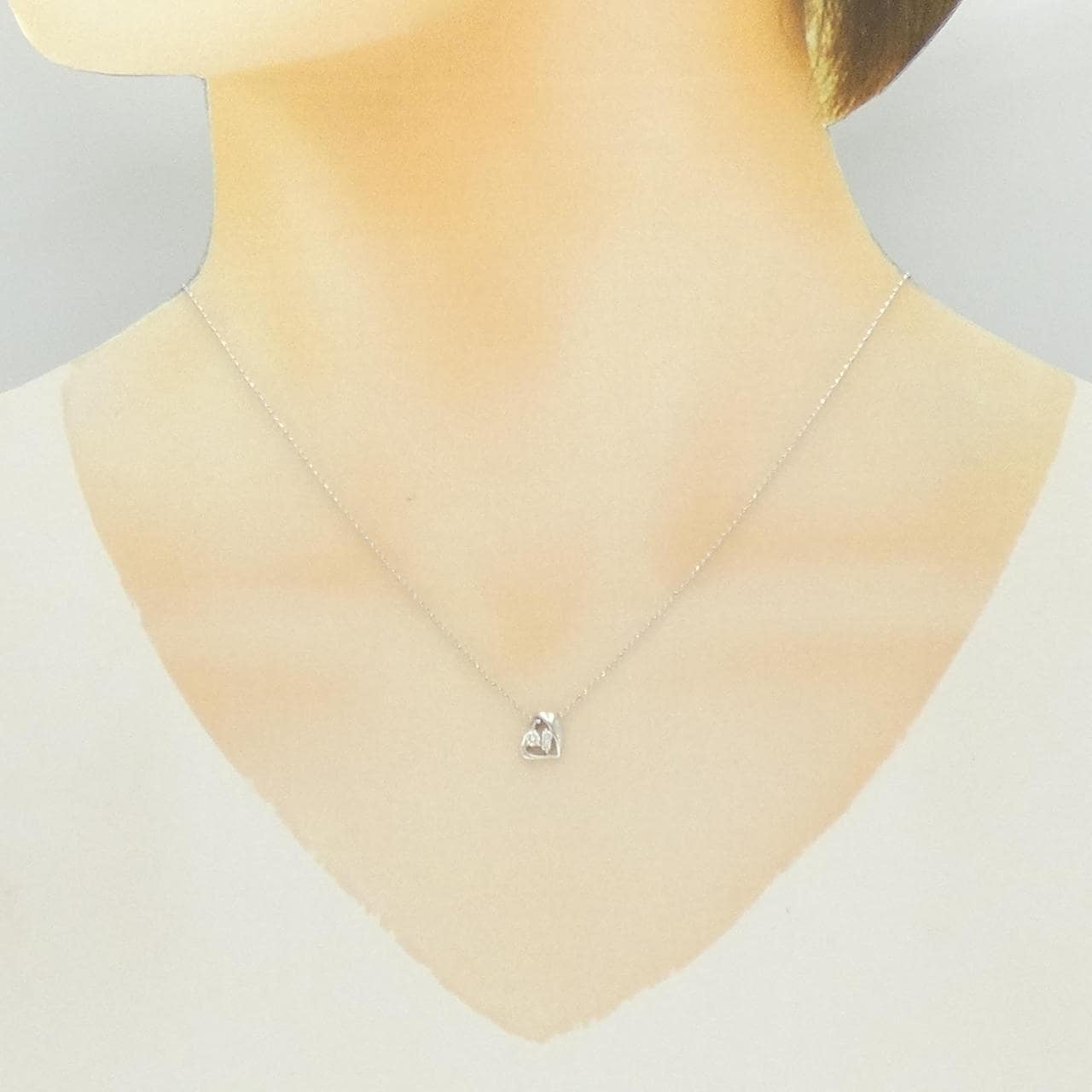 4゜C ダイヤモンド ネックレス