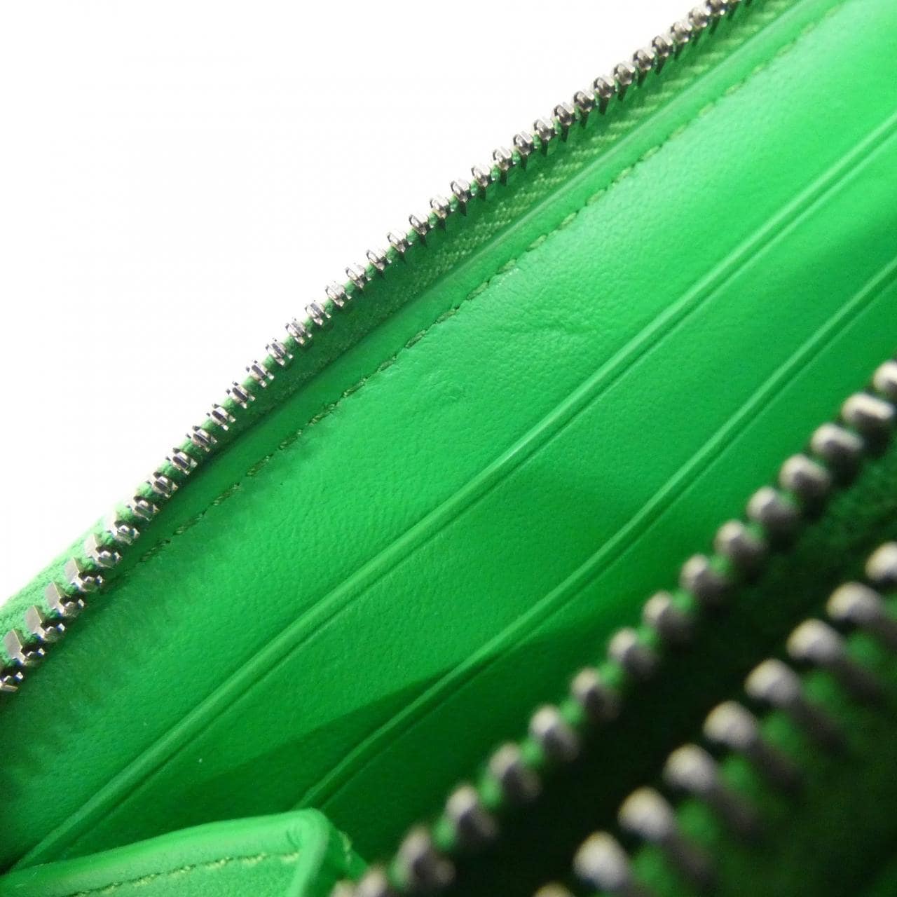 ボッテガヴェネタ 649607 VBWD2 財布